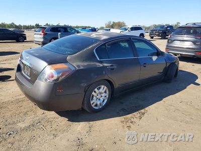 Trzecie zdjęcie samochodu z tyłu: 2010 NISSAN ALTIMA 2.5 VIN:1N4AL2AP0AN468145 - miniatura