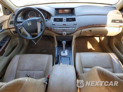 Zdjęcie 8 z 13 samochodu: 2008 HONDA ACCORD EXL VIN:JHMCP26808C064355 - miniatura