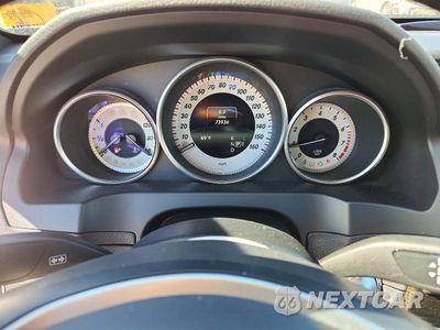 Zdjęcie 9 z 12 samochodu: 2015 MERCEDES-BENZ E 550 VIN:WDDKJ7DB9FF301212 - miniatura