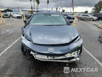 Piąte zdjęcie samochodu w środku: 2023 TOYOTA PRIUS LE VIN:JTDACAAU6P3000533 - miniatura