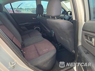 Zdjęcie 10 z 13 samochodu: 2004 MAZDA 3 S VIN:JM1BK123241209420 - miniatura
