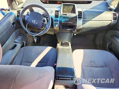 Zdjęcie 8 z 12 samochodu: 2007 TOYOTA PRIUS BASE VIN:JTDKB20UX77665944 - miniatura