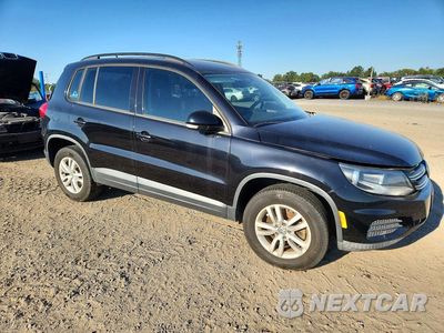 Czwarte zdjęcie samochodu z boku: 2016 VOLKSWAGEN TIGUAN S VIN:WVGAV7AX9GW569586 - miniatura