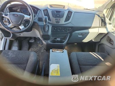 Zdjęcie 8 z 13 samochodu: 2018 FORD TRANSIT T-150 VIN:1FTYE1ZM2JKA97675 - miniatura