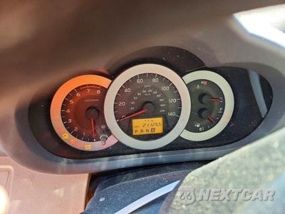 Zdjęcie 9 z 13 samochodu: 2011 TOYOTA RAV4 BASE VIN:2T3ZF4DV0BW074603 - miniatura