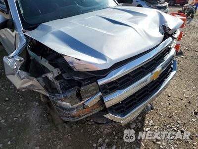 Zdjęcie 11 z 13 samochodu: 2018 CHEVROLET SILVERADO C1500 LT VIN:3GCPCREC1JG507063 - miniatura