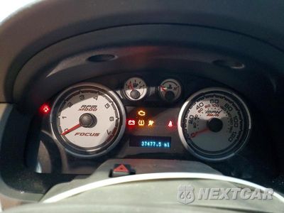 Zdjęcie 9 z 12 samochodu: 2010 FORD FOCUS SE VIN:1FAHP3FN6AW123020 - miniatura