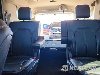 Zdjęcie 10 z 13 samochodu: 2020 FORD EXPEDITION PLATINUM VIN:1FMJU1LT6LEA98247 - miniatura