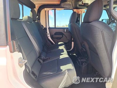 Zdjęcie 10 z 12 samochodu: 2025 JEEP GLADIATOR SPORT VIN:1C6PJTAG5SL542311 - miniatura