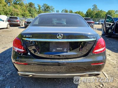 Zdjęcie 6 z 12 samochodu: 2018 MERCEDES-BENZ E 300 4MAT VIN:WDDZF4KB1JA458272 - miniatura