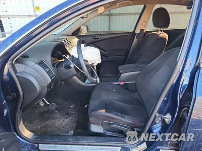 Zdjęcie 7 z 12 samochodu: 2017 NISSAN ALTIMA 2.5 VIN:1N4AL2AP2CC215696 - miniatura