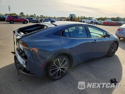 Trzecie zdjęcie samochodu z tyłu: 2026 TOYOTA PRIUS XLE VIN:JTDADABU9T3034861 - miniatura