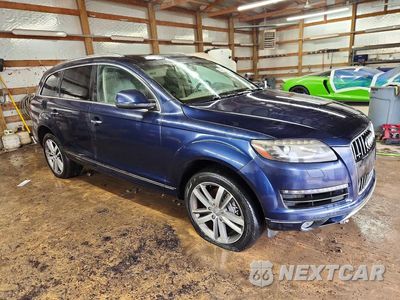 Czwarte zdjęcie samochodu z boku: 2013 AUDI Q7 PREMIUM PLUS VIN:WA1LGAFE3DD015957 - miniatura