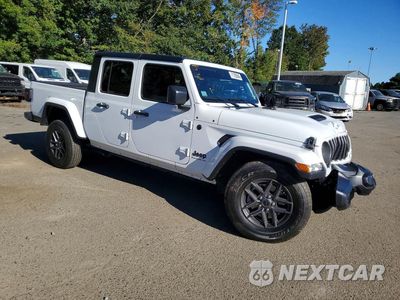 Czwarte zdjęcie samochodu z boku: 2025 JEEP GLADIATOR SPORT VIN:1C6PJTAG1SL532018 - miniatura