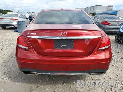 Zdjęcie 6 z 12 samochodu: 2019 MERCEDES-BENZ E 300 VIN:WDDZF4JB4KA508908 - miniatura