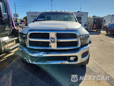 Piąte zdjęcie samochodu w środku: 2017 RAM 5500 VIN:3C7WRMDL5HG604360 - miniatura