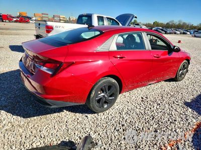 Trzecie zdjęcie samochodu z tyłu: 2021 HYUNDAI ELANTRA SEL VIN:KMHLM4AG1MU103541 - miniatura