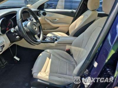 Piąte zdjęcie samochodu w środku: 2017 MERCEDES-BENZ C 300 4MATIC VIN:55SWF4KBXHU216920 - miniatura