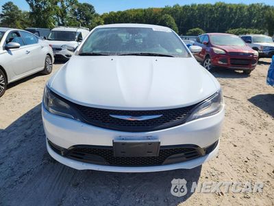 Piąte zdjęcie samochodu w środku: 2015 CHRYSLER 200 S VIN:1C3CCCDG9FN543831 - miniatura