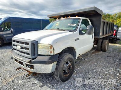 2005 FORD F350 SUPER DUTY 1FDWF37555EB97460 - główne zdjęcie licytacji z USA - miniatura
