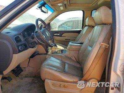 Zdjęcie 7 z 13 samochodu: 2007 GMC YUKON XL DENALI VIN:1GKFK66847J360305 - miniatura