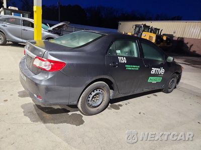 Trzecie zdjęcie samochodu z tyłu: 2012 TOYOTA COROLLA VIN:2T1BU4EEXCC791947 - miniatura
