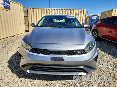 Piąte zdjęcie samochodu w środku: 2023 KIA FORTE LXS VIN:3KPF24AD7PE629723 - miniatura