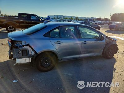 Trzecie zdjęcie samochodu z tyłu: 2021 TOYOTA COROLLA LE VIN:5YFEPMAEXMP267712 - miniatura