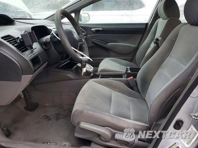 Zdjęcie 7 z 13 samochodu: 2010 HONDA CIVIC LX VIN:2HGFA1F5XAH548506 - miniatura