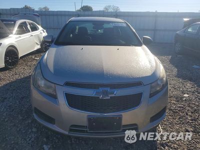 Piąte zdjęcie samochodu w środku: 2014 CHEVROLET CRUZE LT VIN:1G1PC5SB9E7427444 - miniatura