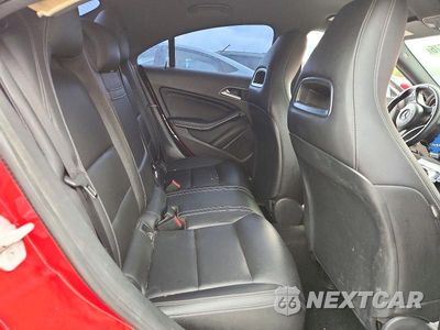 Zdjęcie 10 z 12 samochodu: 2017 MERCEDES-BENZ CLA 250 VIN:WDDSJ4EB3HN455016 - miniatura