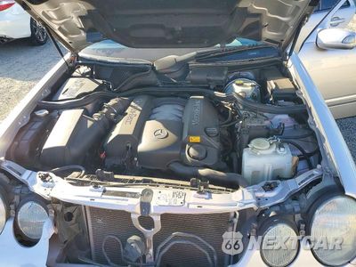 Zdjęcie 11 z 12 samochodu: 2002 MERCEDES-BENZ E 320 VIN:WDBJF65J82B464005 - miniatura