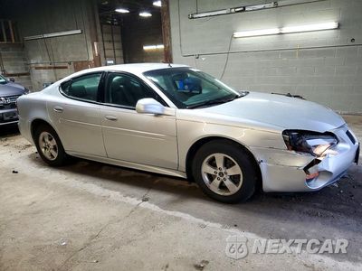 Czwarte zdjęcie samochodu z boku: 2005 PONTIAC GRAND PRIX VIN:2G2WP522551284369 - miniatura