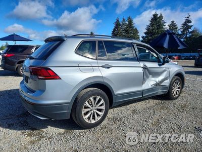 Trzecie zdjęcie samochodu z tyłu: 2020 VOLKSWAGEN TIGUAN S VIN:3VV0B7AX4LM057867 - miniatura