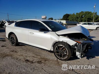 Czwarte zdjęcie samochodu z boku: 2026 KIA K4 GT LINE VIN:3KPFW4DE8TE253407 - miniatura