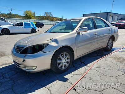 2003 TOYOTA CAMRY XLE 4T1BE30K33U717935 - główne zdjęcie licytacji z USA - miniatura