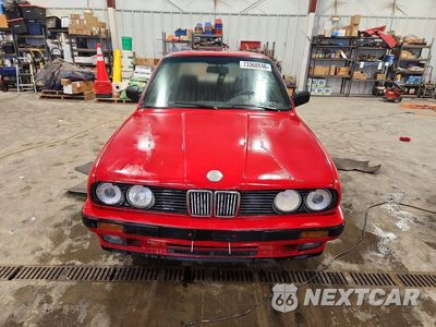 Piąte zdjęcie samochodu w środku: 1989 BMW 325 I VIN:WBAAA1304K4142895 - miniatura