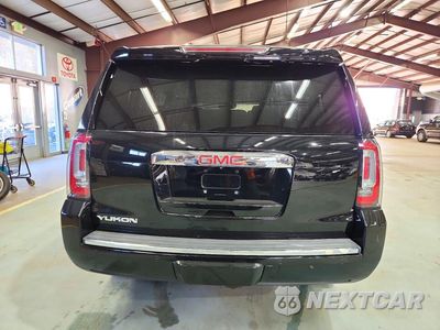 Zdjęcie 6 z 13 samochodu: 2015 GMC YUKON DENALI VIN:1GKS2CKJXFR683795 - miniatura