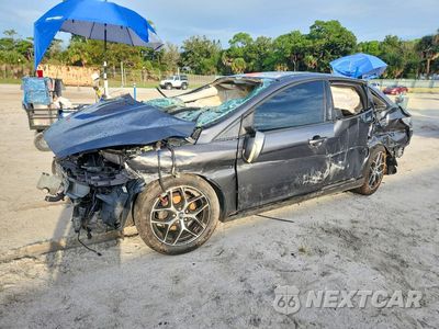 2017 FORD FOCUS SEL 1FADP3H27HL312286 - główne zdjęcie licytacji z USA - miniatura
