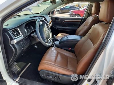 Zdjęcie 7 z 14 samochodu: 2018 TOYOTA HIGHLANDER LIMITED VIN:5TDYZRFH2JS261638 - miniatura