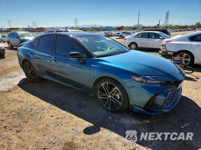 Czwarte zdjęcie samochodu z boku: 2025 TOYOTA CAMRY XSE VIN:4T1DAACK1SU035851 - miniatura