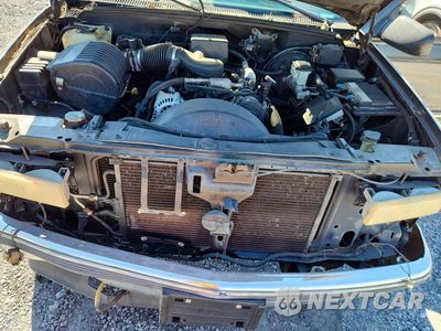 Zdjęcie 11 z 12 samochodu: 1998 CHEVROLET GMT-400 K1500 VIN:2GCEK19R3W1173841 - miniatura