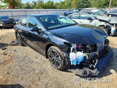 Czwarte zdjęcie samochodu z boku: 2025 TOYOTA CAMRY XLE VIN:4T1DBADK0SU011472 - miniatura