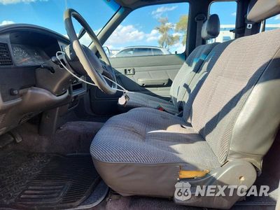 Zdjęcie 7 z 12 samochodu: 1994 TOYOTA PICKUP DX V6 VIN:JT4VN93DXR5042203 - miniatura