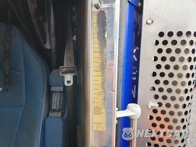Zdjęcie 13 z 14 samochodu: 2008 KENWORTH CONSTRUCTION W900 VIN:1XKWD49X28J232311 - miniatura