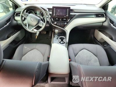 Zdjęcie 8 z 12 samochodu: 2021 TOYOTA CAMRY LE VIN:4T1C11AK1MU544470 - miniatura