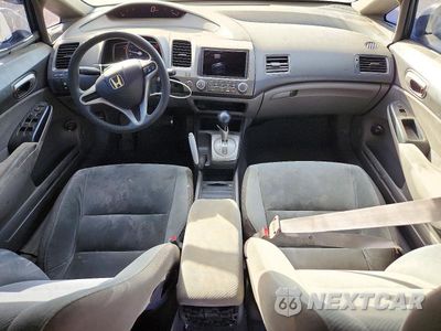 Zdjęcie 8 z 12 samochodu: 2010 HONDA CIVIC LX VIN:2HGFA1F53AH308973 - miniatura