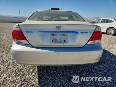 Zdjęcie 6 z 13 samochodu: 2005 TOYOTA CAMRY LE VIN:JTDBE32K053025884 - miniatura