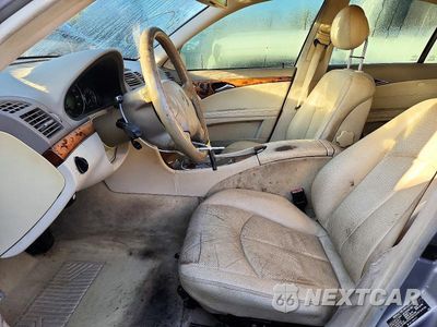 Zdjęcie 7 z 12 samochodu: 2004 MERCEDES-BENZ E 320 VIN:WDBUF65J24A425576 - miniatura