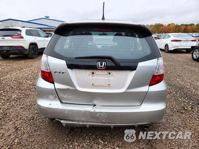 Zdjęcie 6 z 12 samochodu: 2013 HONDA FIT SPORT VIN:JHMGE8H54DC029809 - miniatura
